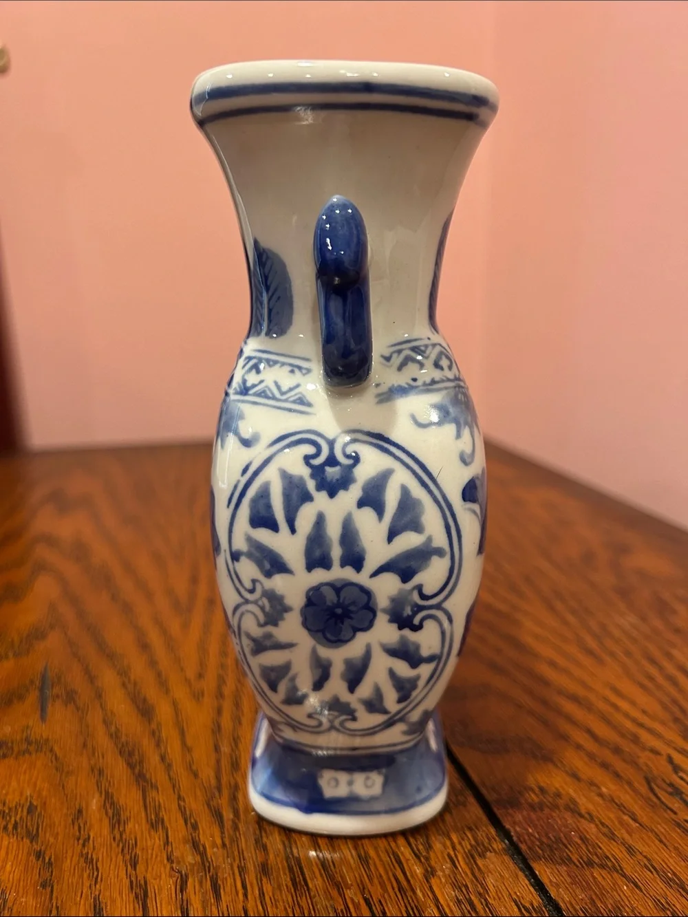 Blue and White Decorative Porcelain Vase